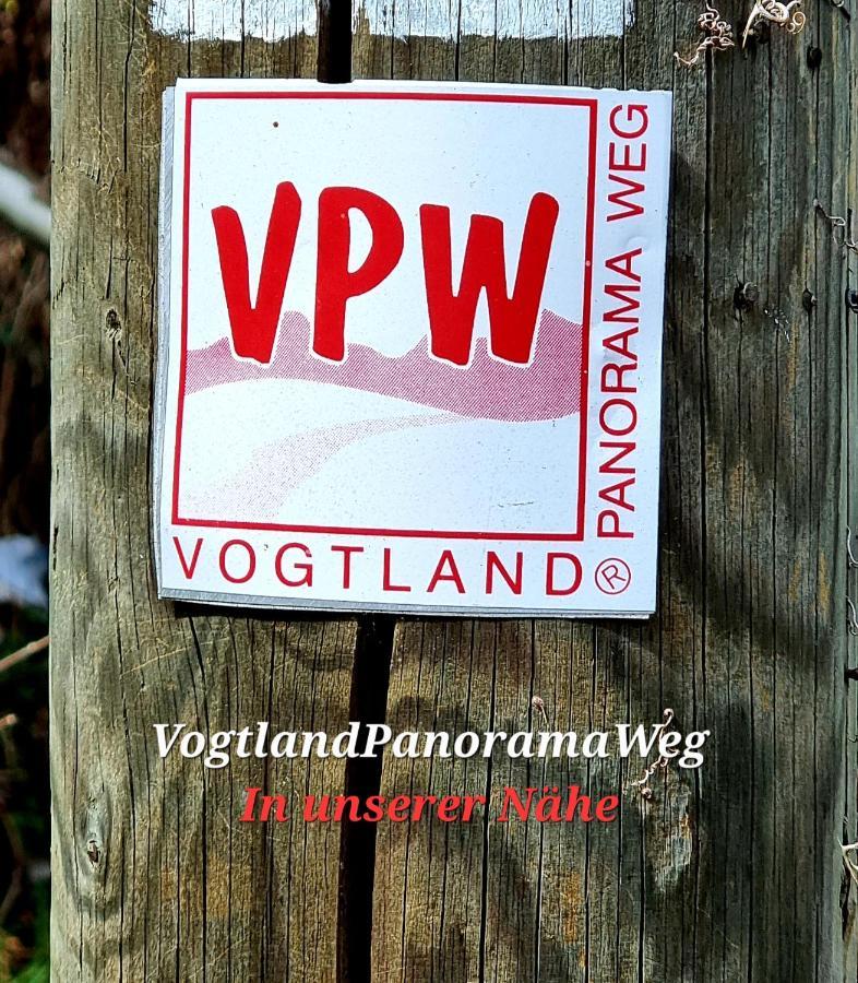 Ferienwohnung "Blick Mylau" - Naehe Freizeitpark Plohn & Weltgroesster Ziegelsteinbruecke Reichenbach im Vogtland Kültér fotó